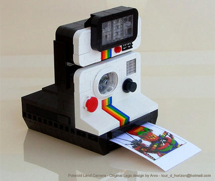 LEGO製のポラロイドカメラ