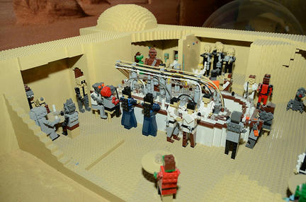 LEGOで『スター・ウォーズ エピソードIV』チャルマンの酒場