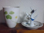 湯飲みとリング