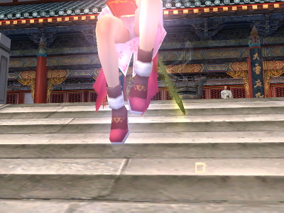 よんよん装備ぱんちら