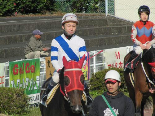 赤岡修次