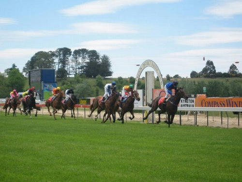 カイントン競馬場