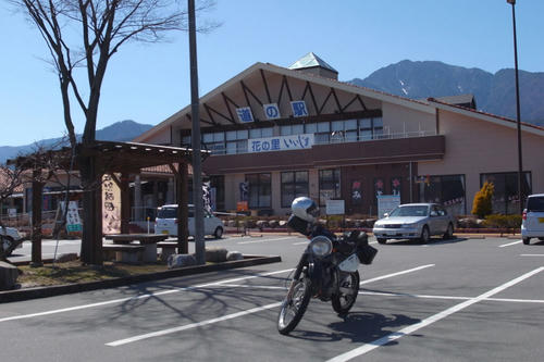 m09.jpg
