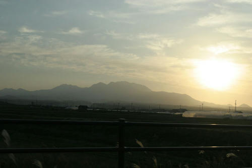 大きな山に日は落ちて・・・