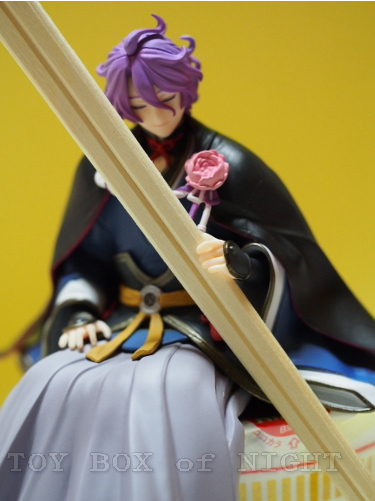 刀剣乱舞　みんなのくじ　A賞　鶴丸国永　ぬーどるストッパーフィギュア 31279PXn6EL._UF350,350_QL50_.jpg