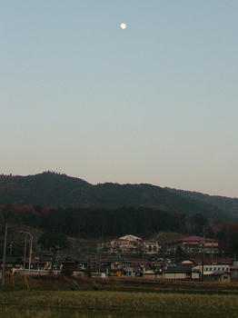 Moon4.jpg