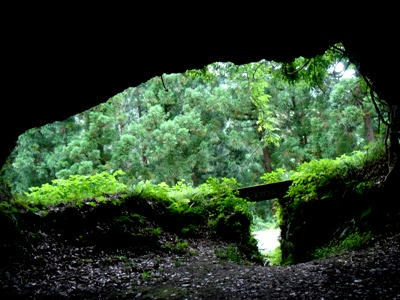 室谷洞窟01