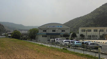 100427_125617_ed.jpg