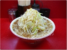 小豚（野菜マシマシカラメ）