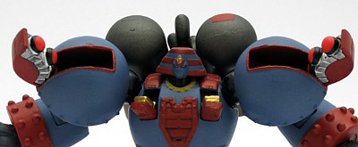 Revoltech SURER ROBO