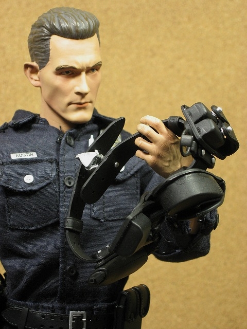 T-1000