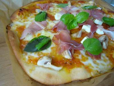 pizza tomate