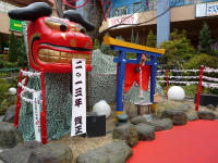 「たくさん勝てますように… （-人-） 」　トリニータ神社にて♪
