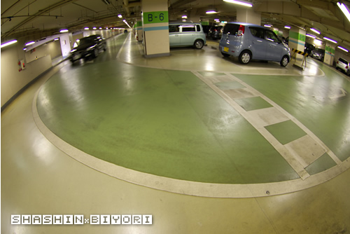 地下駐車場