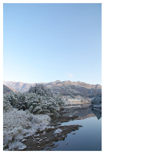 白の彩り添えた風景