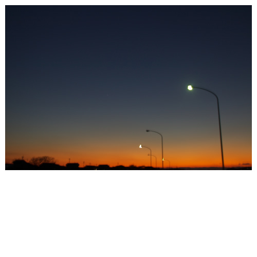 夕暮れが夜に染まる頃