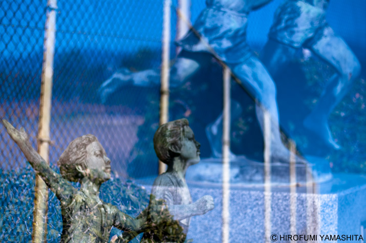 ゴールへ向かう走者