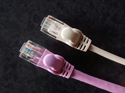 ELECOM_やわらかLANケーブル_CAT5E_LD-CTYとELECOM_LANケーブル_CAT6_LD-GP