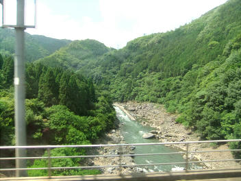 DSCF2001.jpg