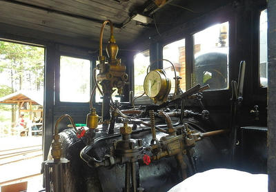 Pb050669a.jpg