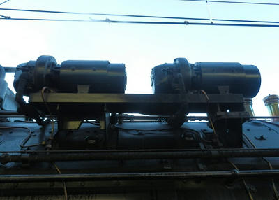 Pb100121a.jpg
