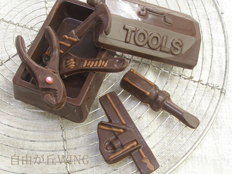 チョコレートモルド工具入れと大工道具