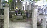 090504_135551_ed.jpg