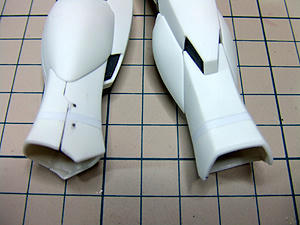 ガンダム下腿