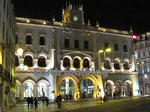 夜のロシオ（Rossio）駅