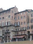 シエーナ (Siena)のカンポ広場（Piazza del Campo）