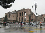 フォロ・ロマーノ（Foro Romano、Roman Forum）やトラヤヌスのフォルム（ Forum Traiani、Trajan's Forum）