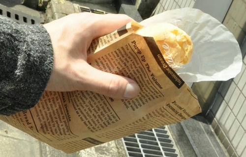 京都　双月堂　シュークリーム