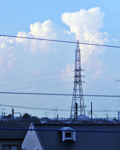 遠くの雷雲