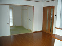 オークタウン私市