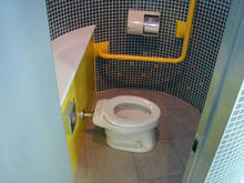 京王百貨店聖蹟桜ヶ丘店A館 8階キッズトイレ