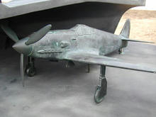 武蔵野の森公園 掩体壕