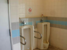 桜堤団地中央公園トイレ