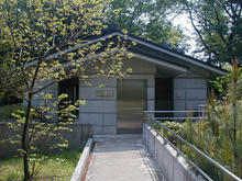 小平霊園2号トイレ