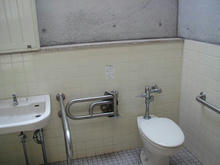 小平霊園2号多目的トイレ