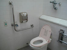 小平霊園3号多目的トイレ