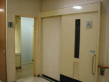 小金井公民館　東分館2階多目的トイレ