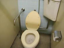 小金井公民館　東分館1階トイレ