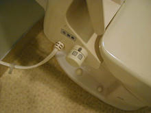 いなげや日野万願寺駅前店　2階多目的トイレ