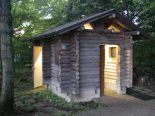 上水公園トイレ