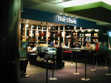 くるる5階　映画館ビジターズフロア