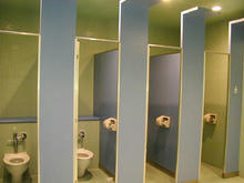 くるる5階　映画館ビジターズフロアトイレ