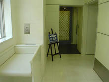 京王百貨店聖蹟桜ヶ丘店A館　５階トイレ前