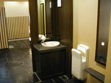 京王百貨店聖蹟桜ヶ丘店B館　６階トイレ