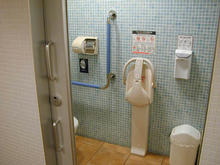 京王百貨店聖蹟桜ヶ丘店B館　5階トイレ