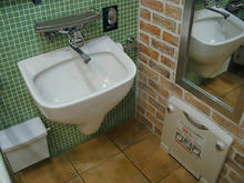 京王百貨店聖蹟桜ヶ丘店B館　5階多目的トイレ